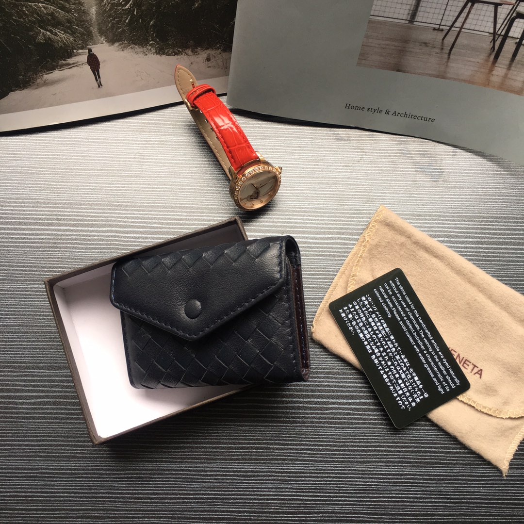 個性的なデザ 人気ブランドボッテガヴェネタ Bottega Veneta 実物の写真 N品スーパーコピー代引き対応国内発送後払い安全必ず届く優良サイト